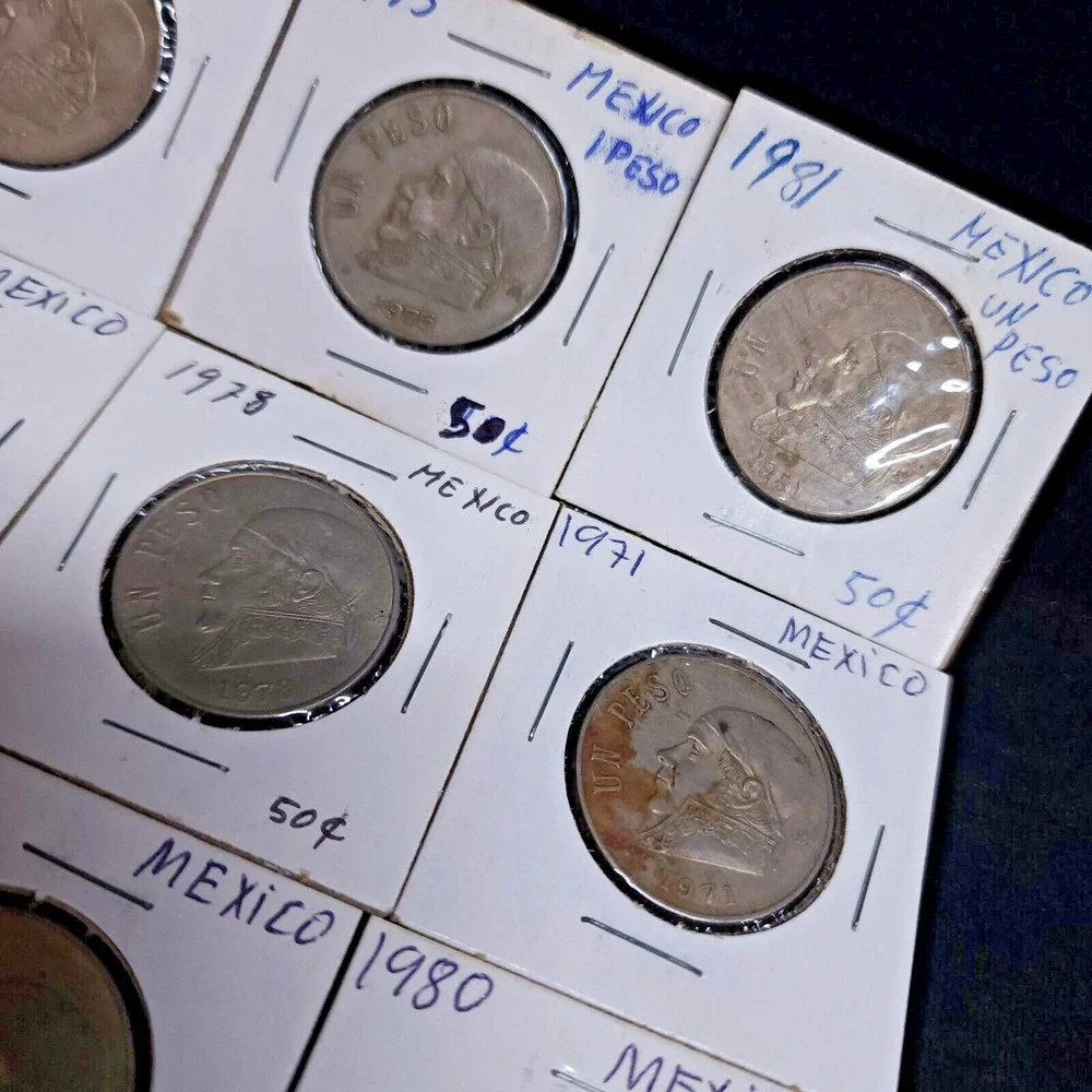 Lot Of 11 Old Vintage Mexican Un Peso Coins 1971 - 1982 Fine Mexico Pesos Coin